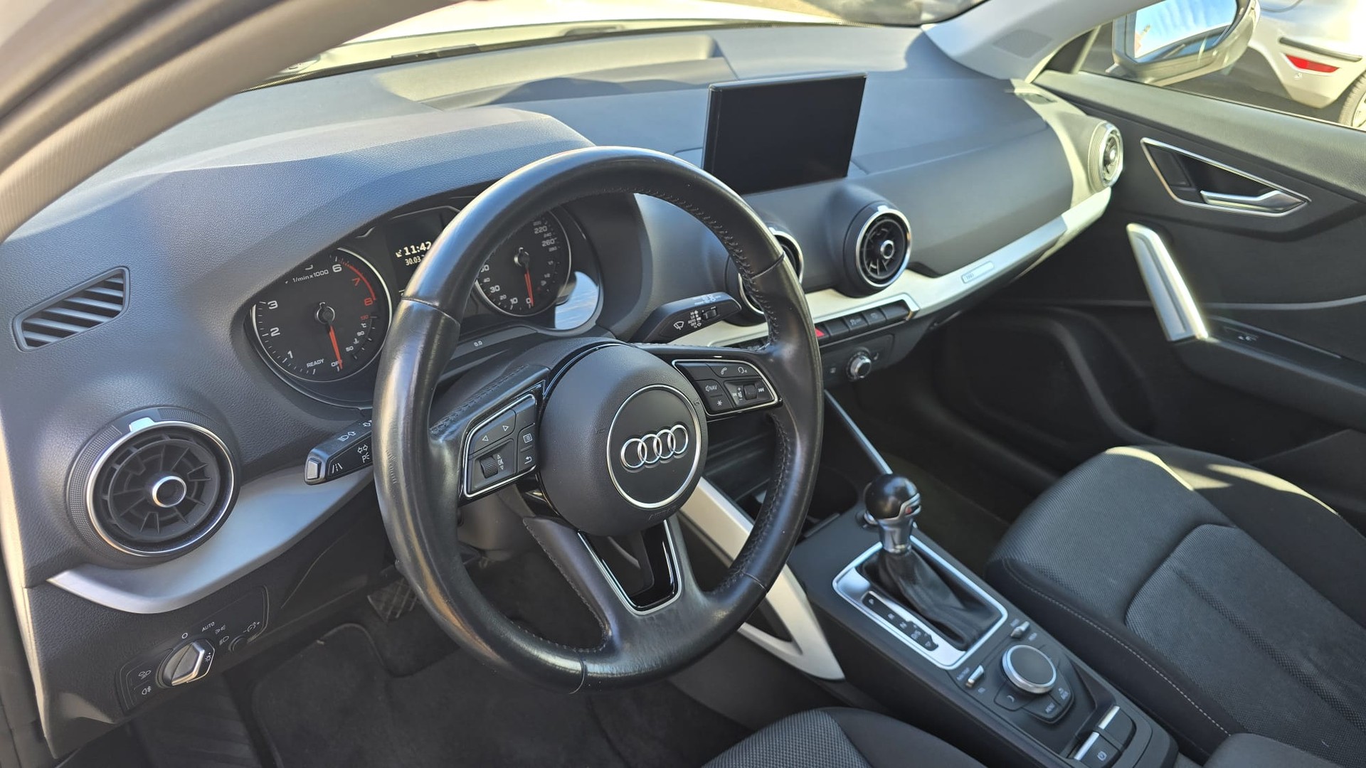 AUDI Q2 30 TFSI Sport S-tronic-image-4