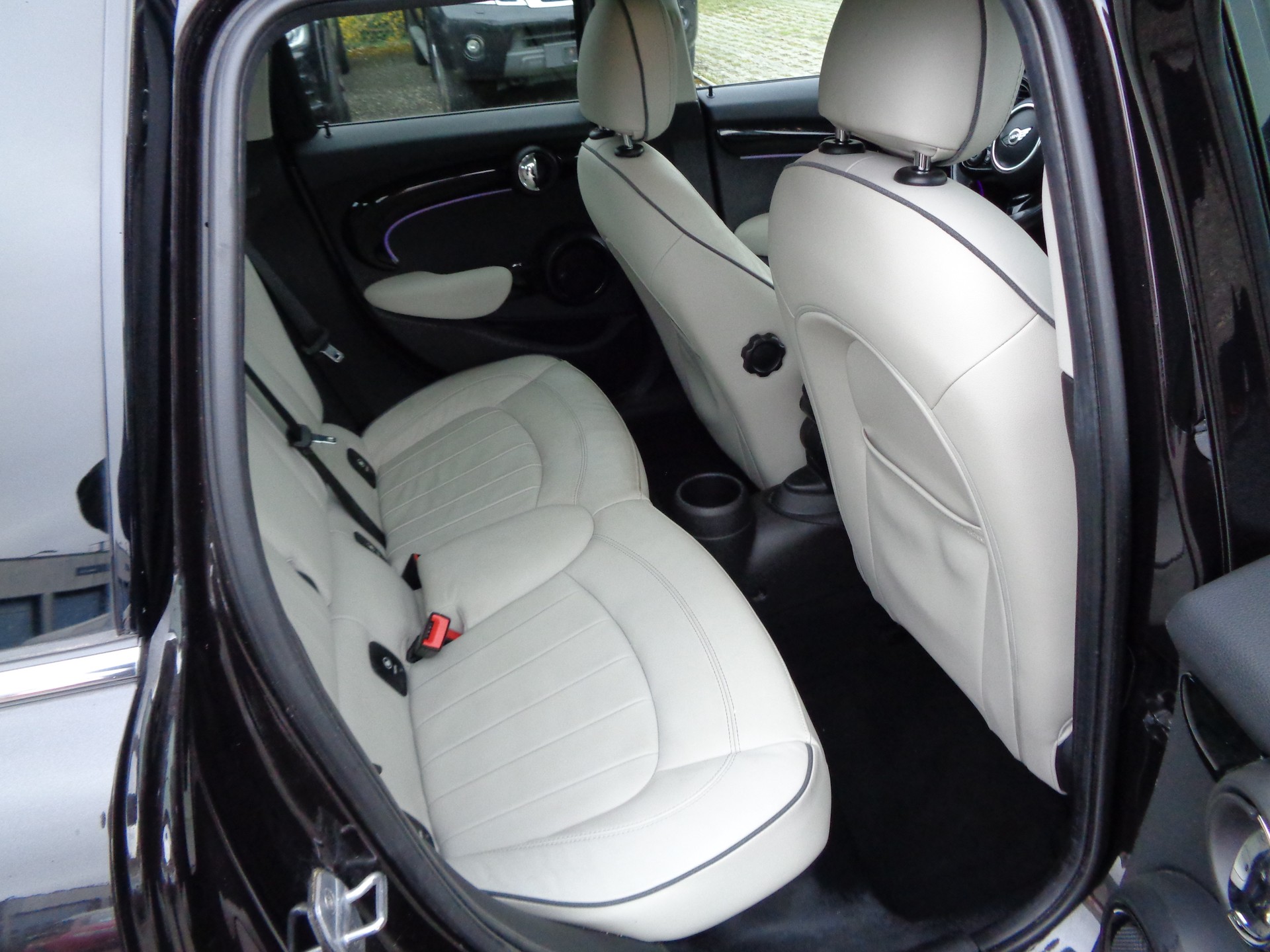 MINI Cooper-image-7