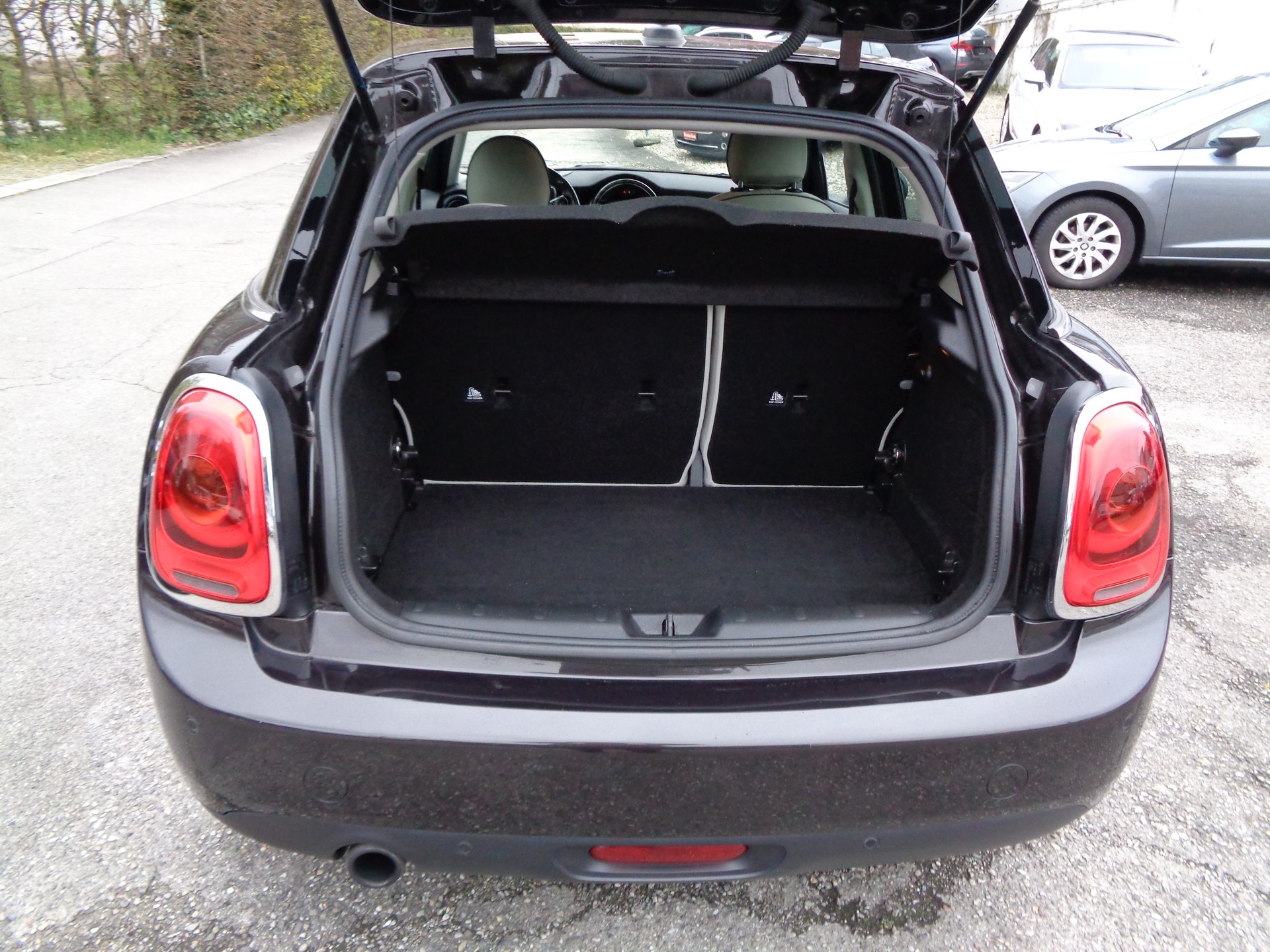 MINI Cooper-image-13