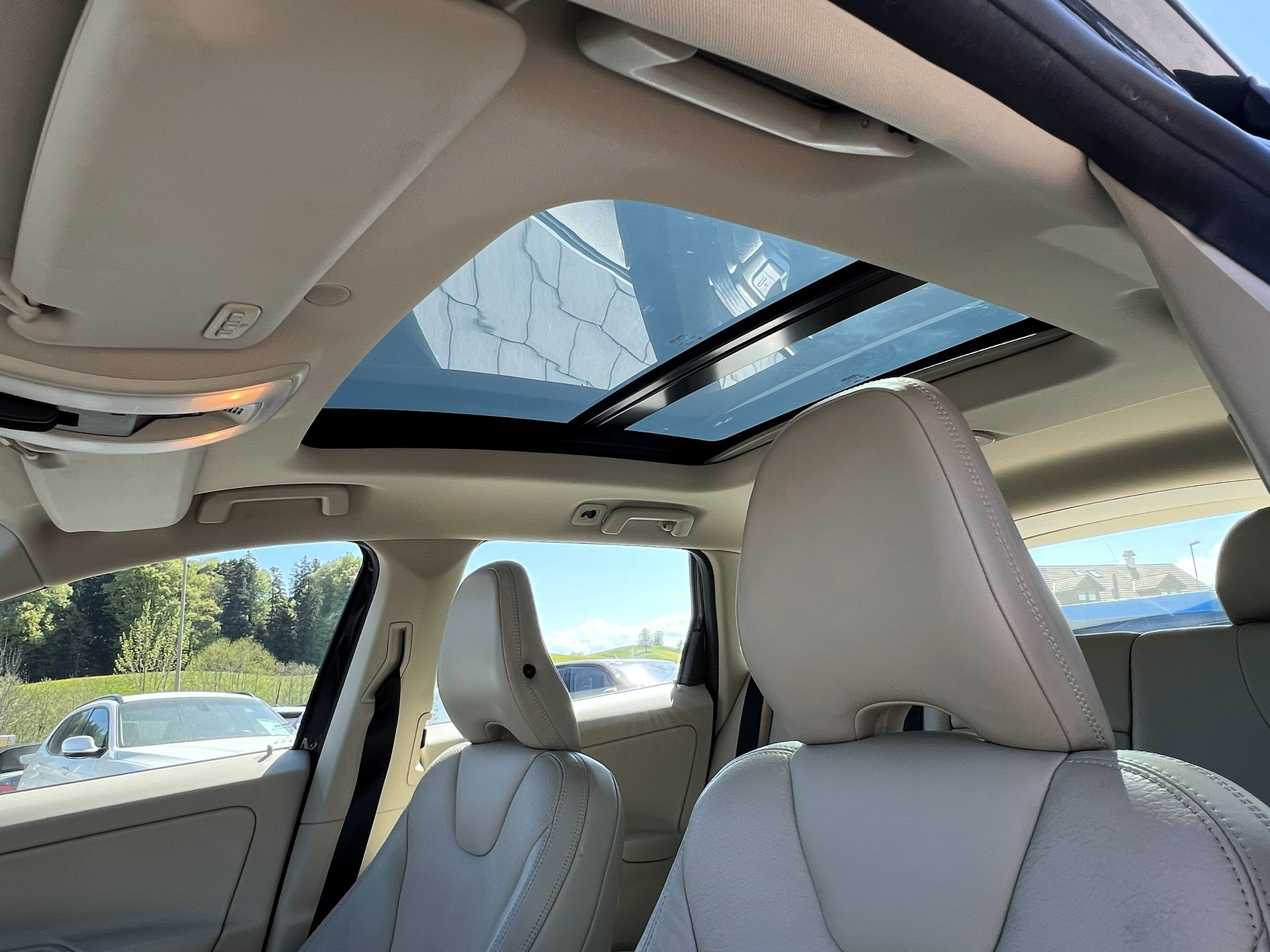 VOLVO XC60 D5 AWD Summum Geartronic-image-20