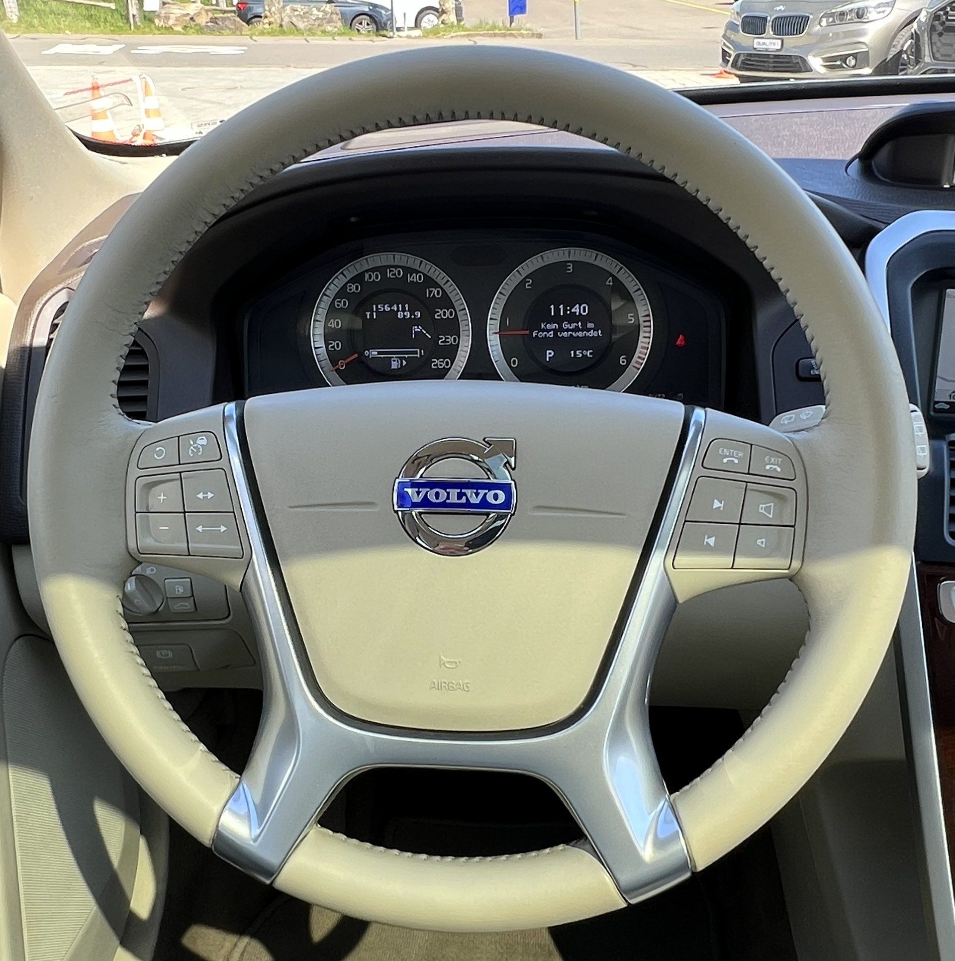 VOLVO XC60 D5 AWD Summum Geartronic-image-22