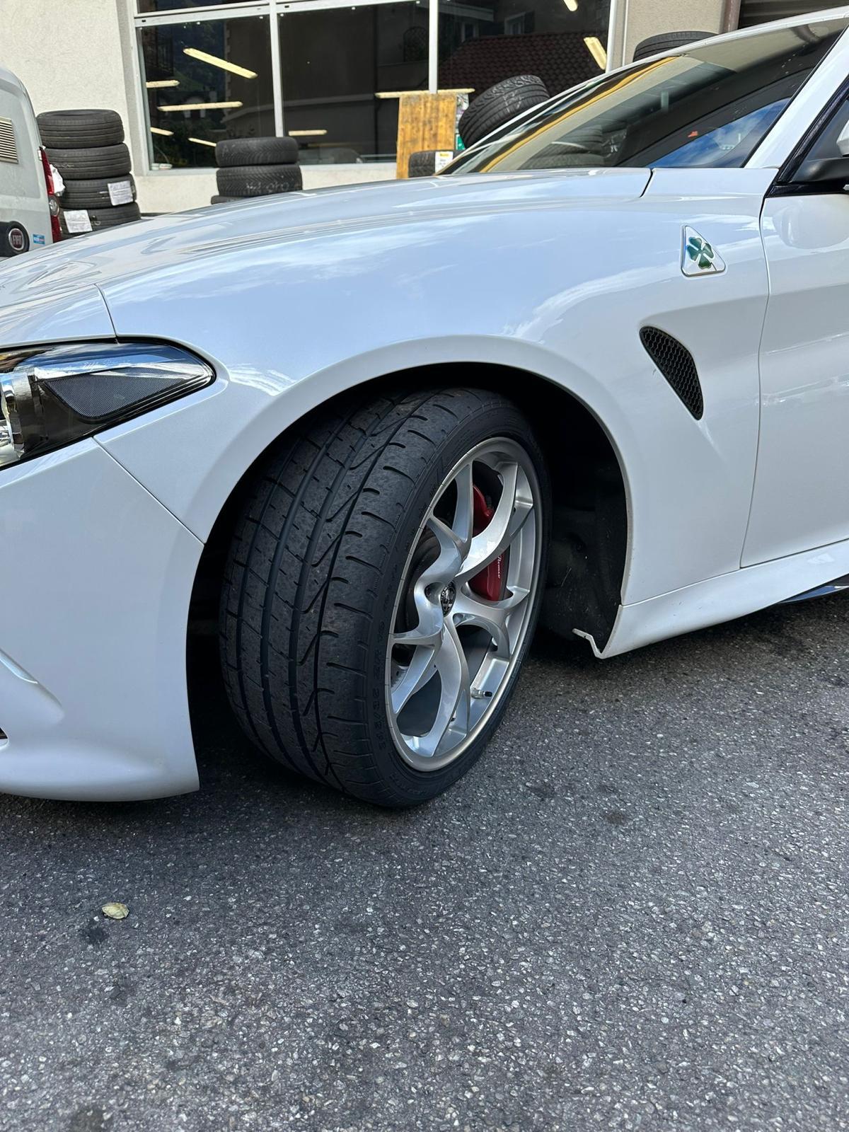 ALFA ROMEO Giulia 2.9 V6 Quadrifoglio Automatic-image-20