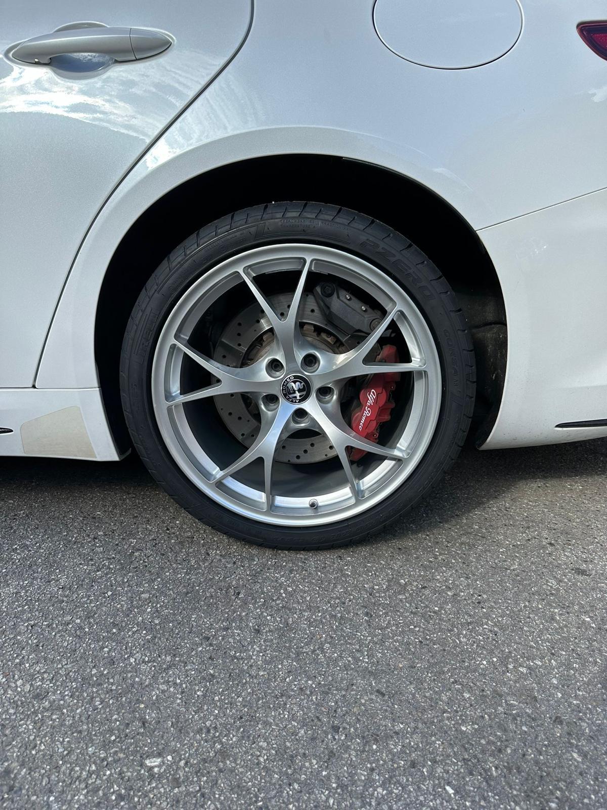 ALFA ROMEO Giulia 2.9 V6 Quadrifoglio Automatic-image-18