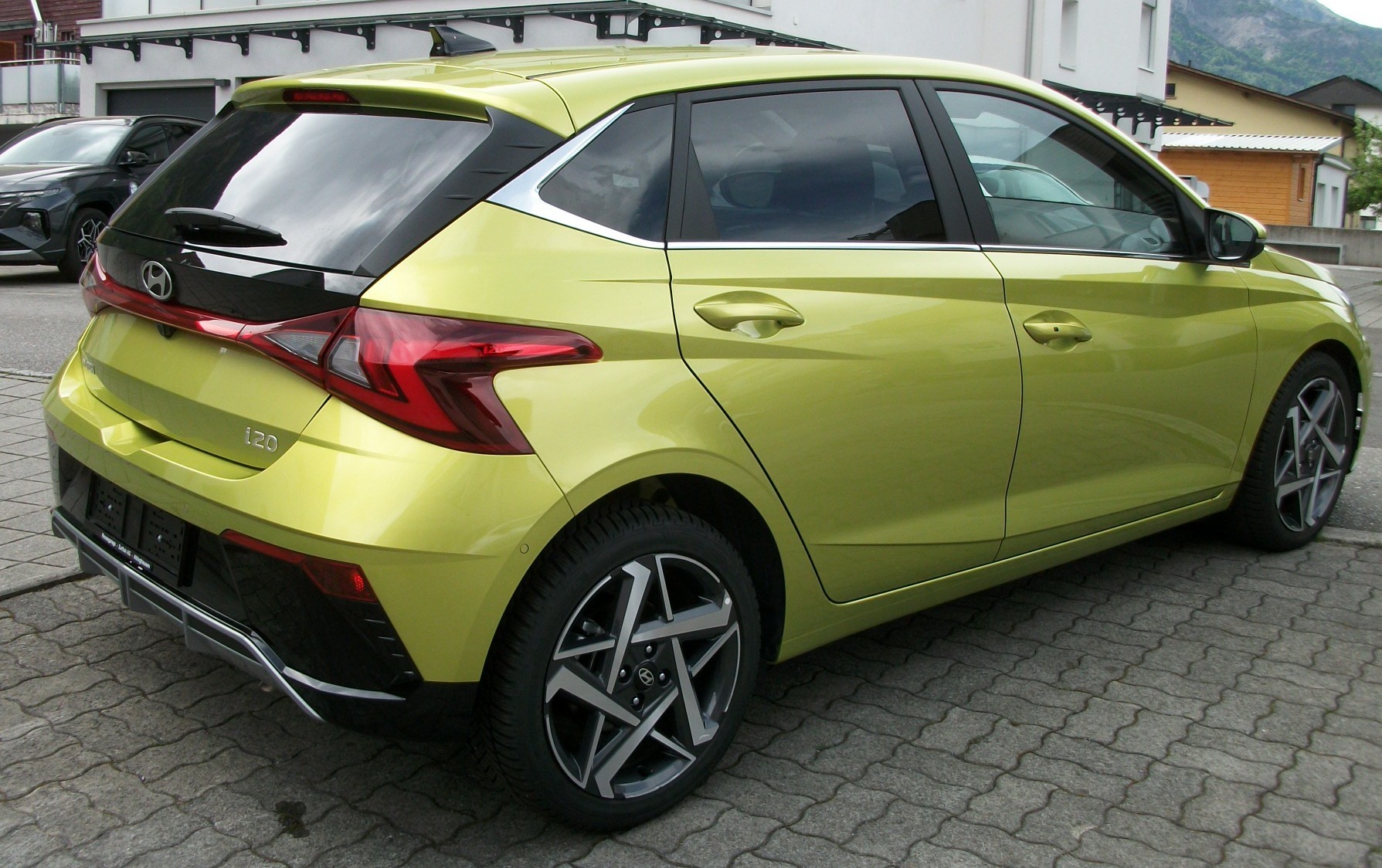HYUNDAI i20 1.0 T-GDi Vertex DCT-showroom-element-3