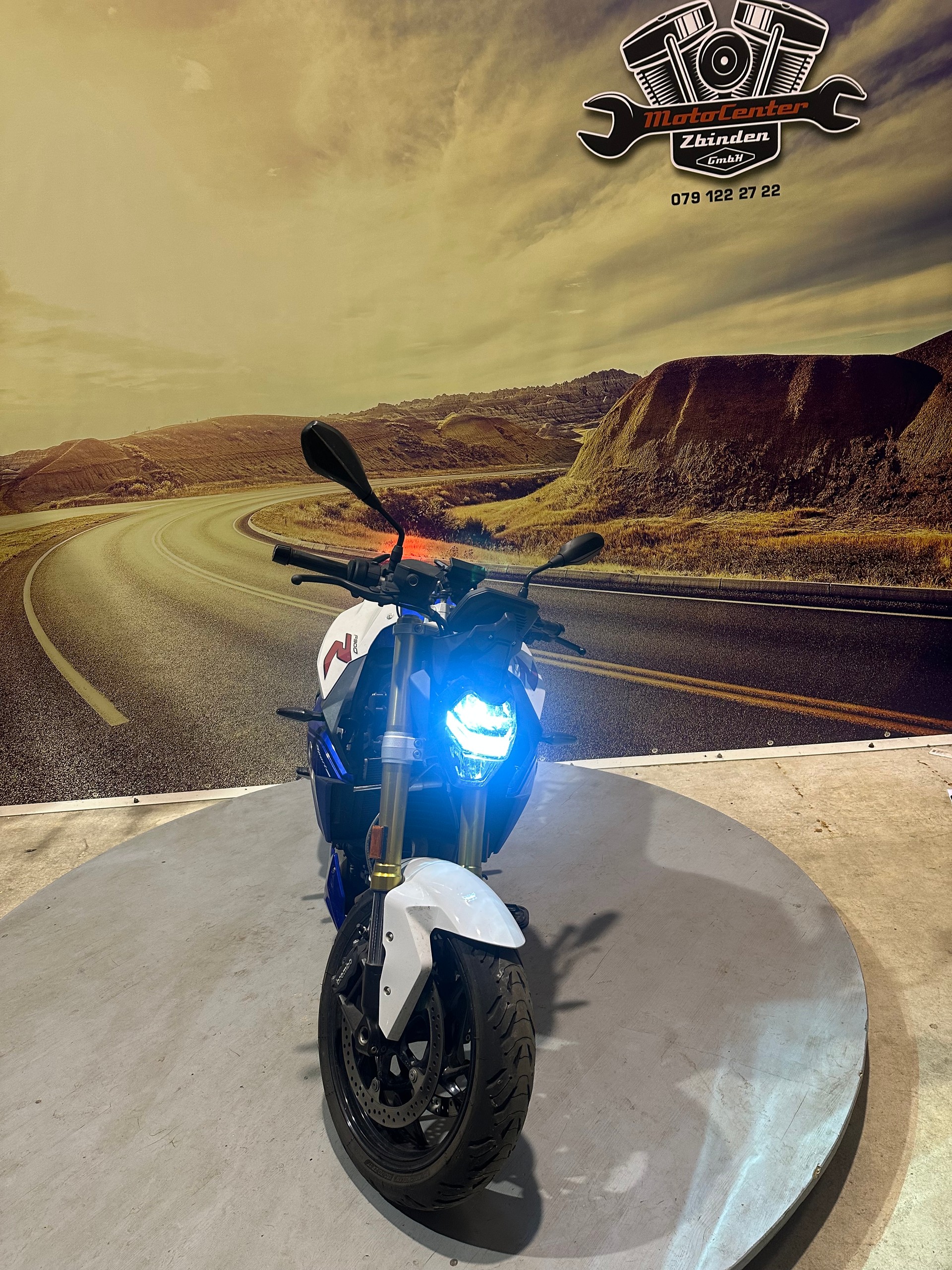 BMW F 900 R ABS-image-2