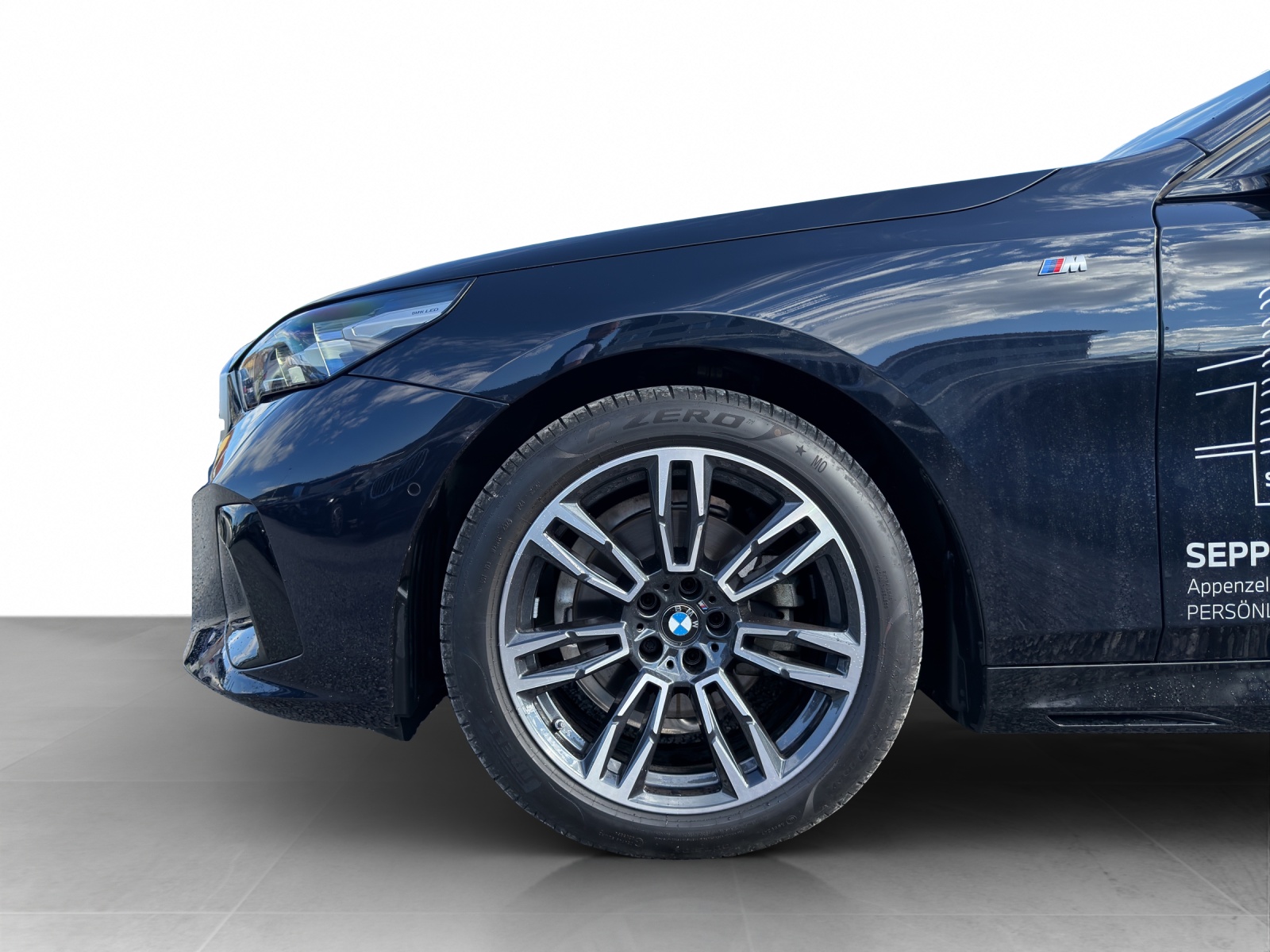 BMW 520d xDrive Touring M Sport-image-23