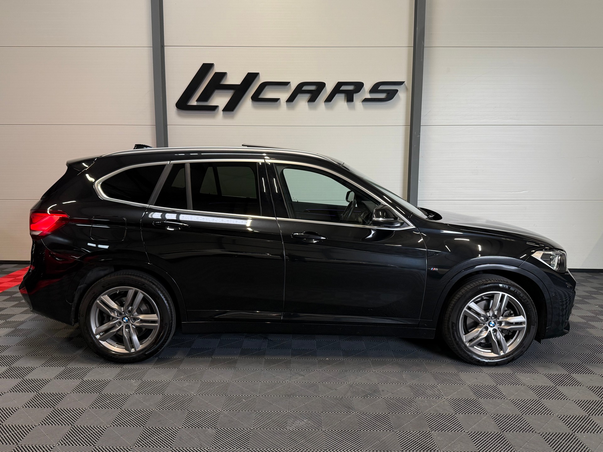 BMW X1 25e xDrive M-Sport-image-4
