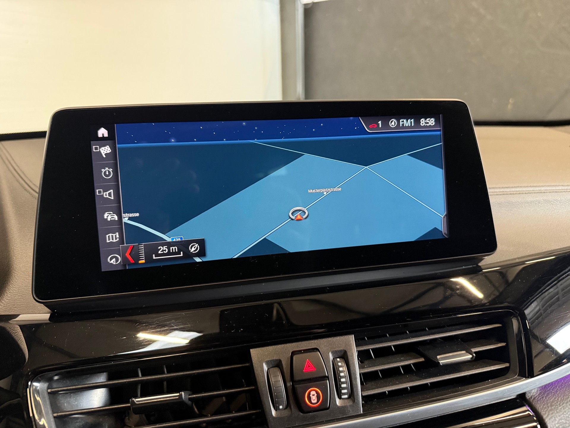 BMW X1 25e xDrive M-Sport-image-9
