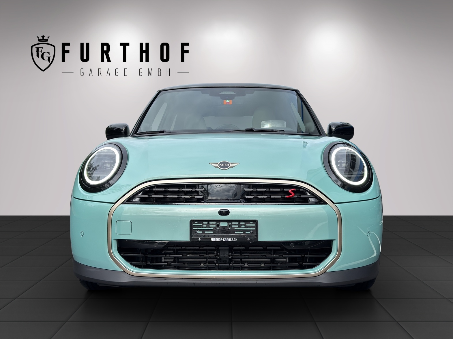 MINI Cooper S DKG-showroom-element-2