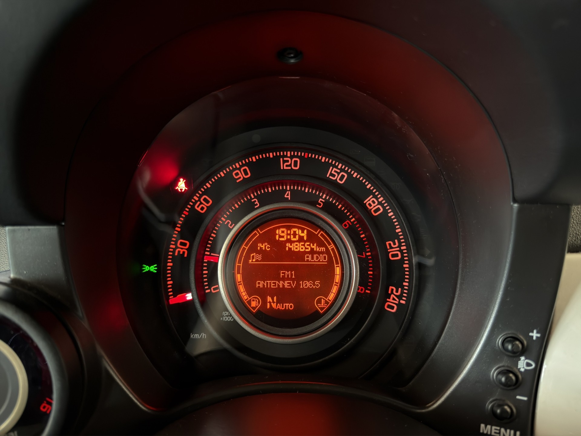 FIAT 500C 1.4 16V Turbo Abarth Dualogic-image-7