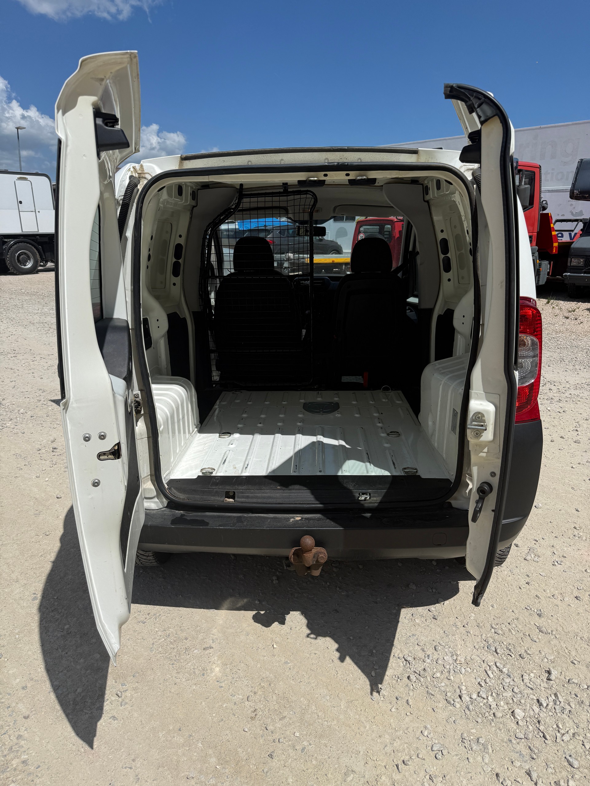CITROEN Nemo 1.3 HDi-image-8