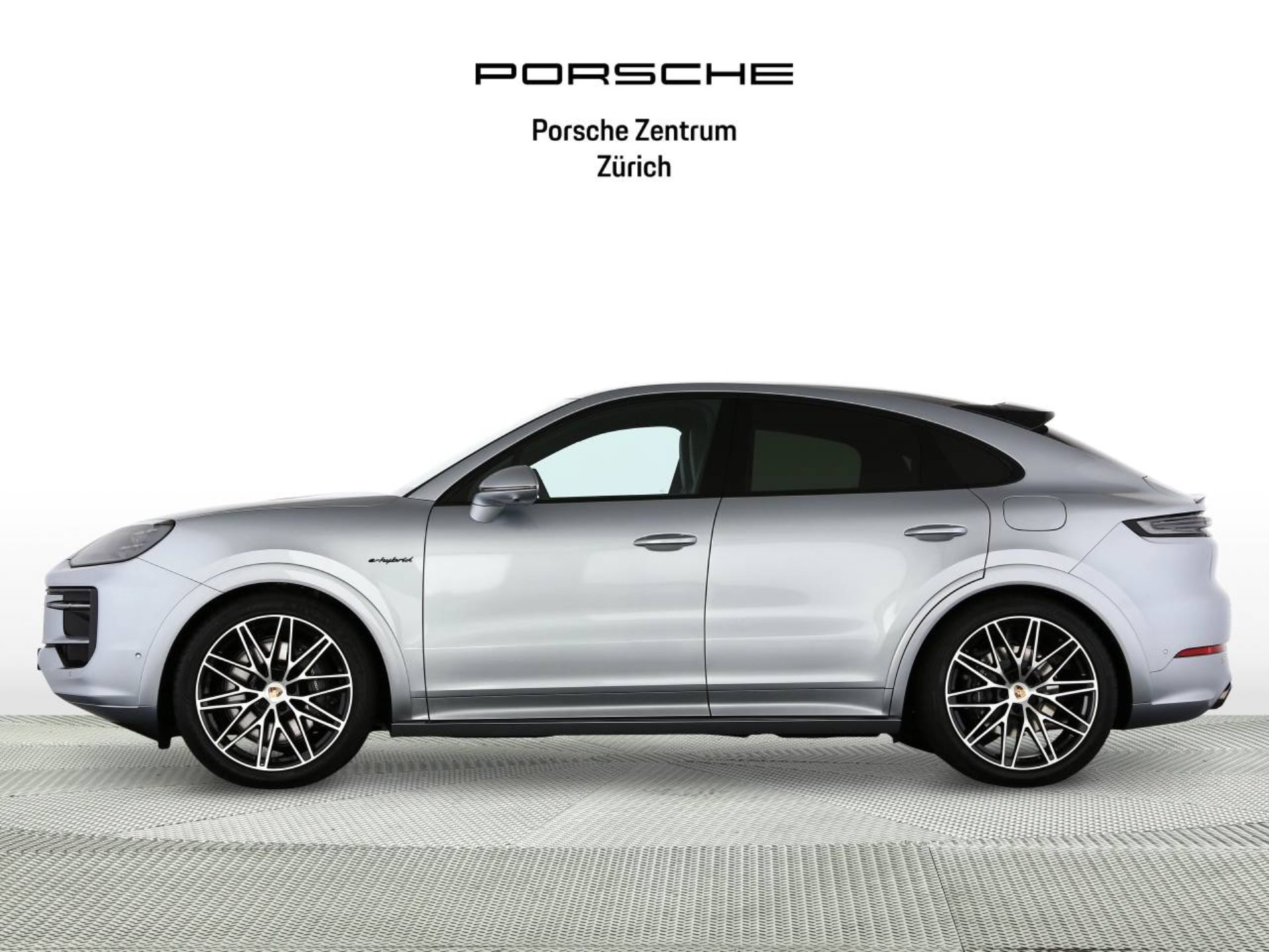 PORSCHE Cayenne E-Hybrid Coupé Black Edition-showroom-element-1
