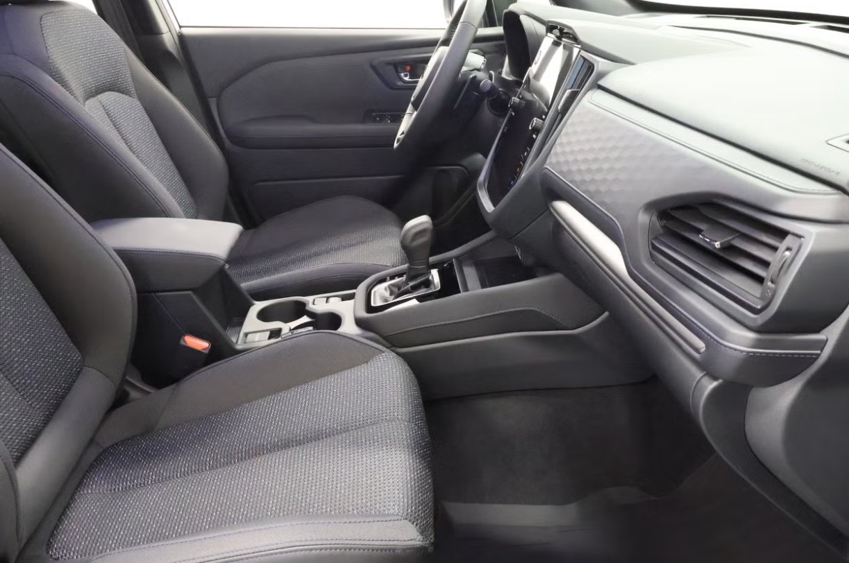 SUBARU Forester 2.0i e-Boxer Advantage Lineartronic-image-15