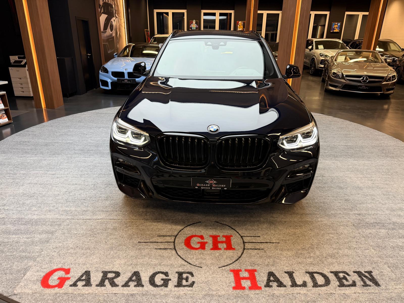 BMW X3 M40i-showroom-element-2