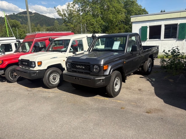 TOYOTA GRJ 78 Buschtaxi-image-9