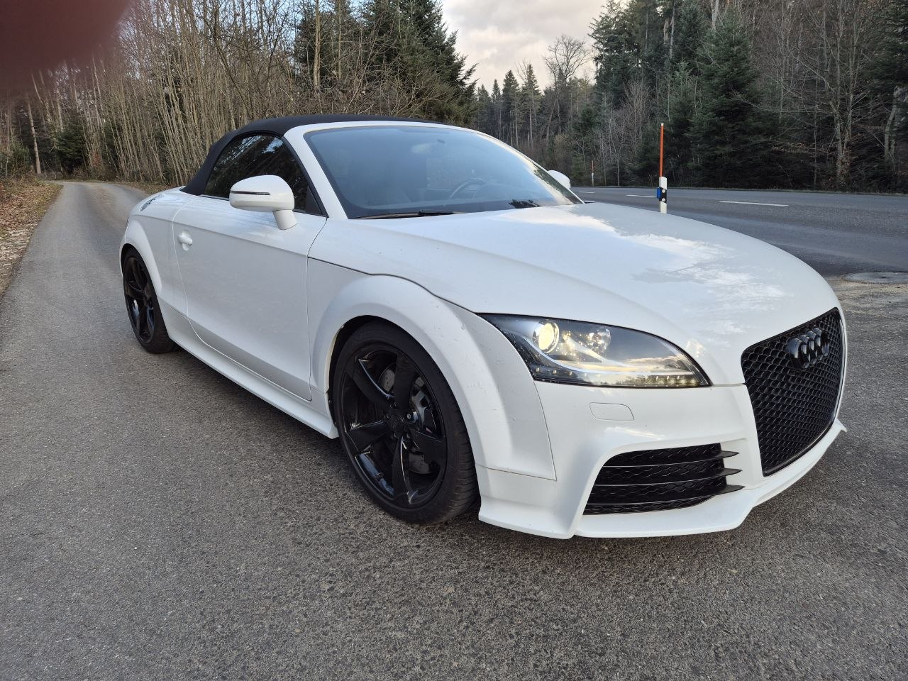 AUDI 2.5 TFSI quattro S-Tronic-image-4