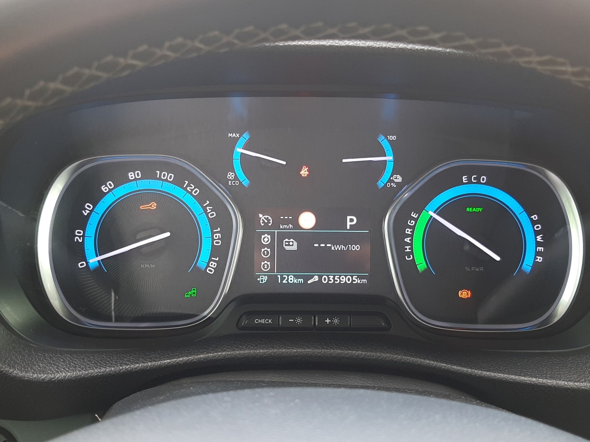 TOYOTA PROACE Van L1 75KWh Comfort-image-25