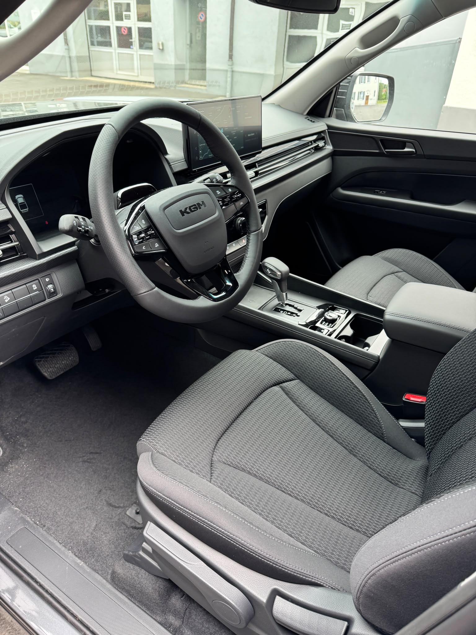 KGM-SsangYong Musso 2.2 Platinum 4WD A-image-8