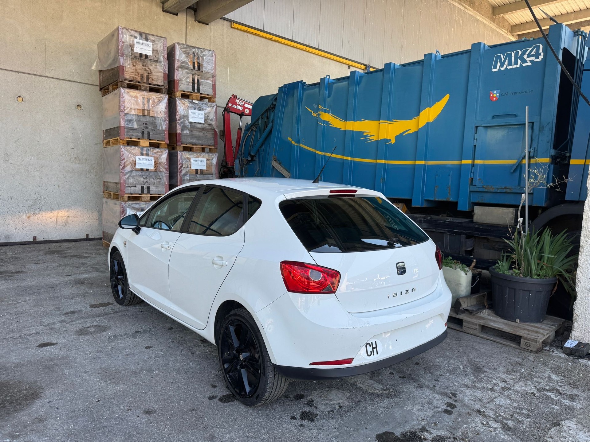 SEAT Ibiza 1.2 TSI Sport DSG-image-5