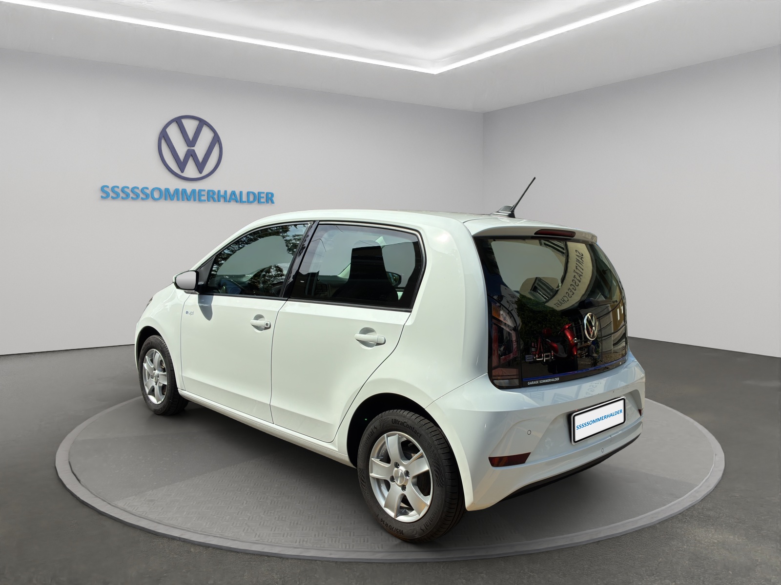 VW e-Up-showroom-element-2