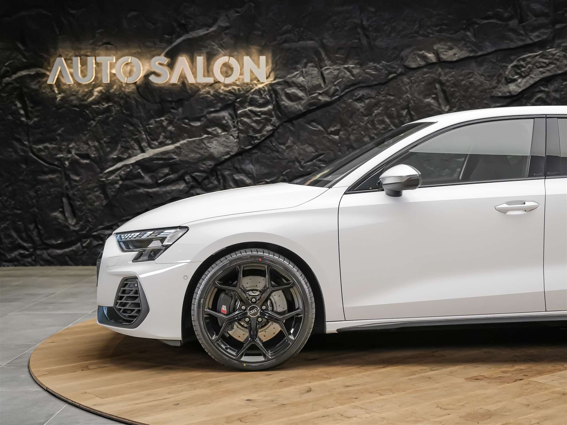 AUDI S3 Sportback TFSI quattro S-tronic *Werksgarantie*Abstandsregler*Parkassistent*-image-16