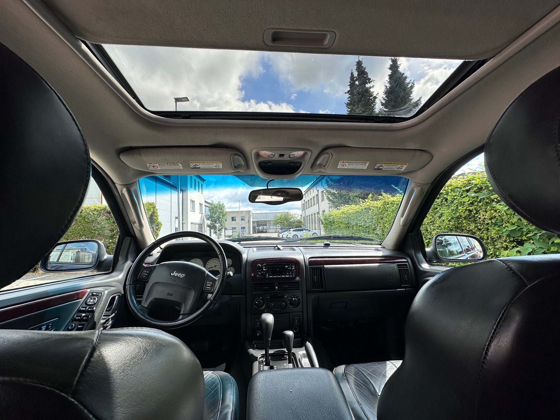 JEEP Grand Cherokee 2.7 CRD Limited Automatic-image-12