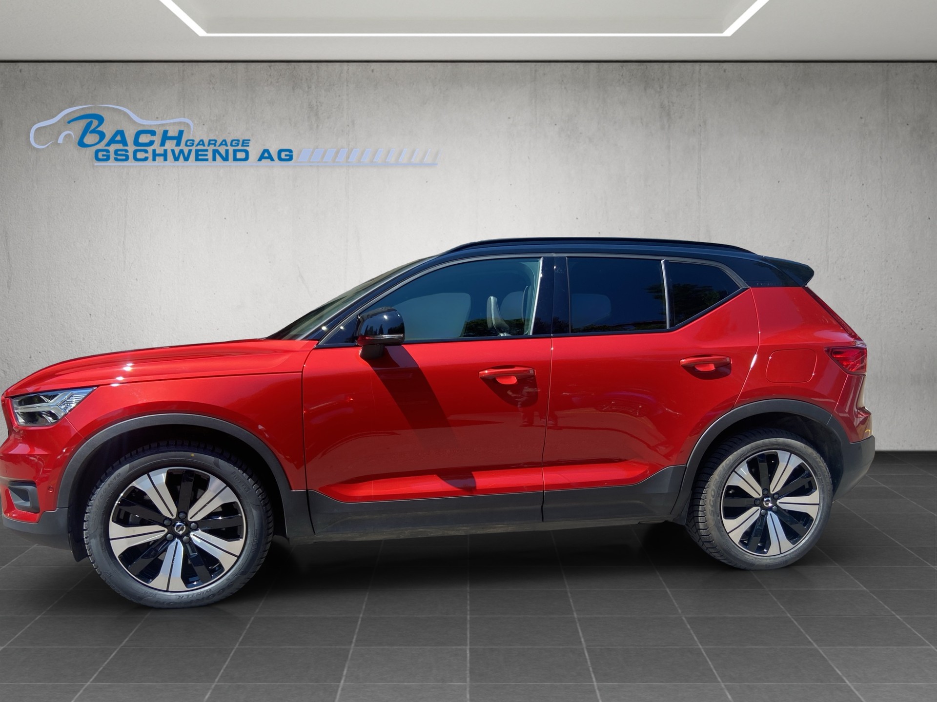 VOLVO XC40 Recharge P8 Twin AWD Pure Electric Pro-image-5