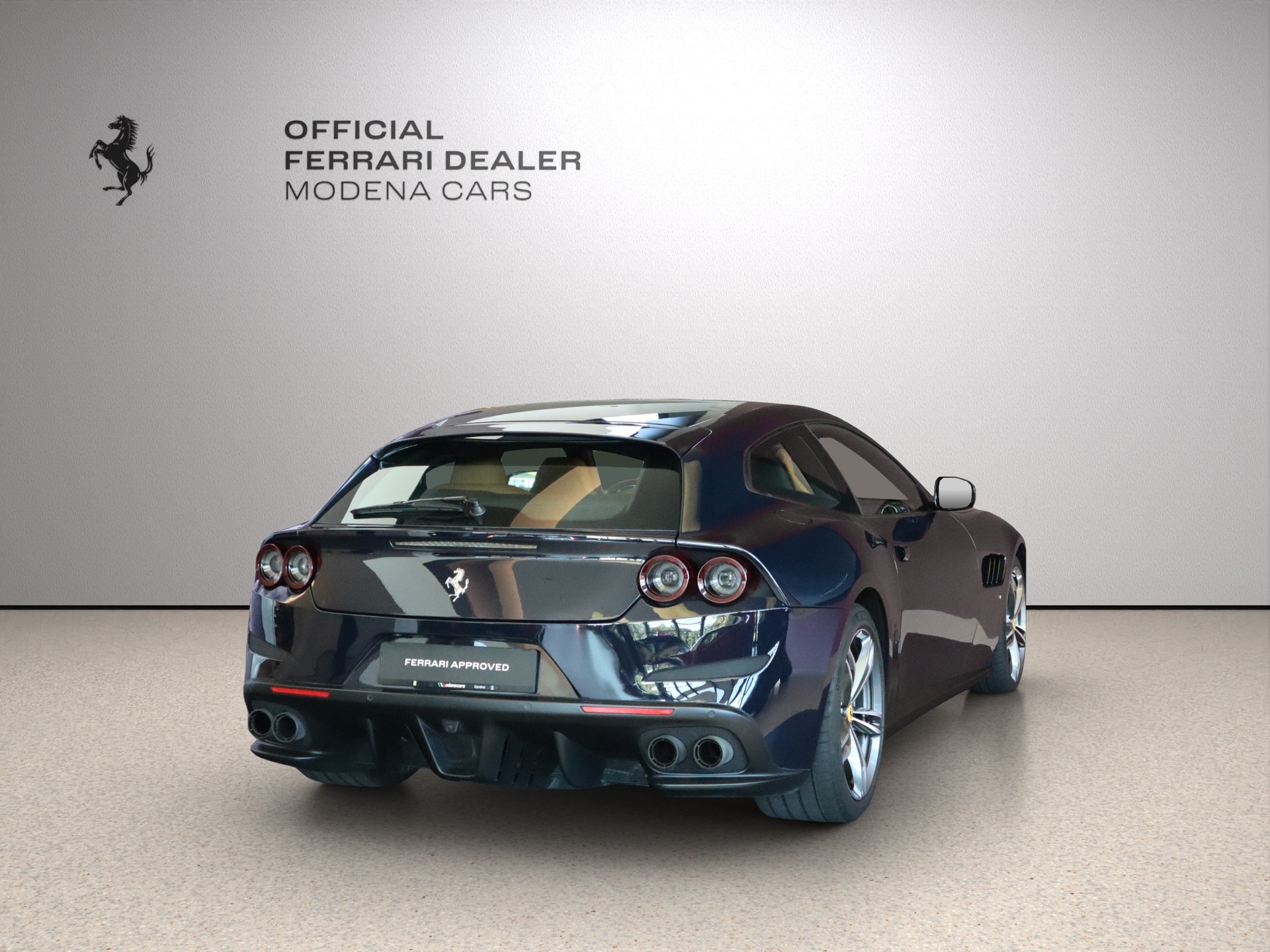 FERRARI GTC 4 Lusso-image-12