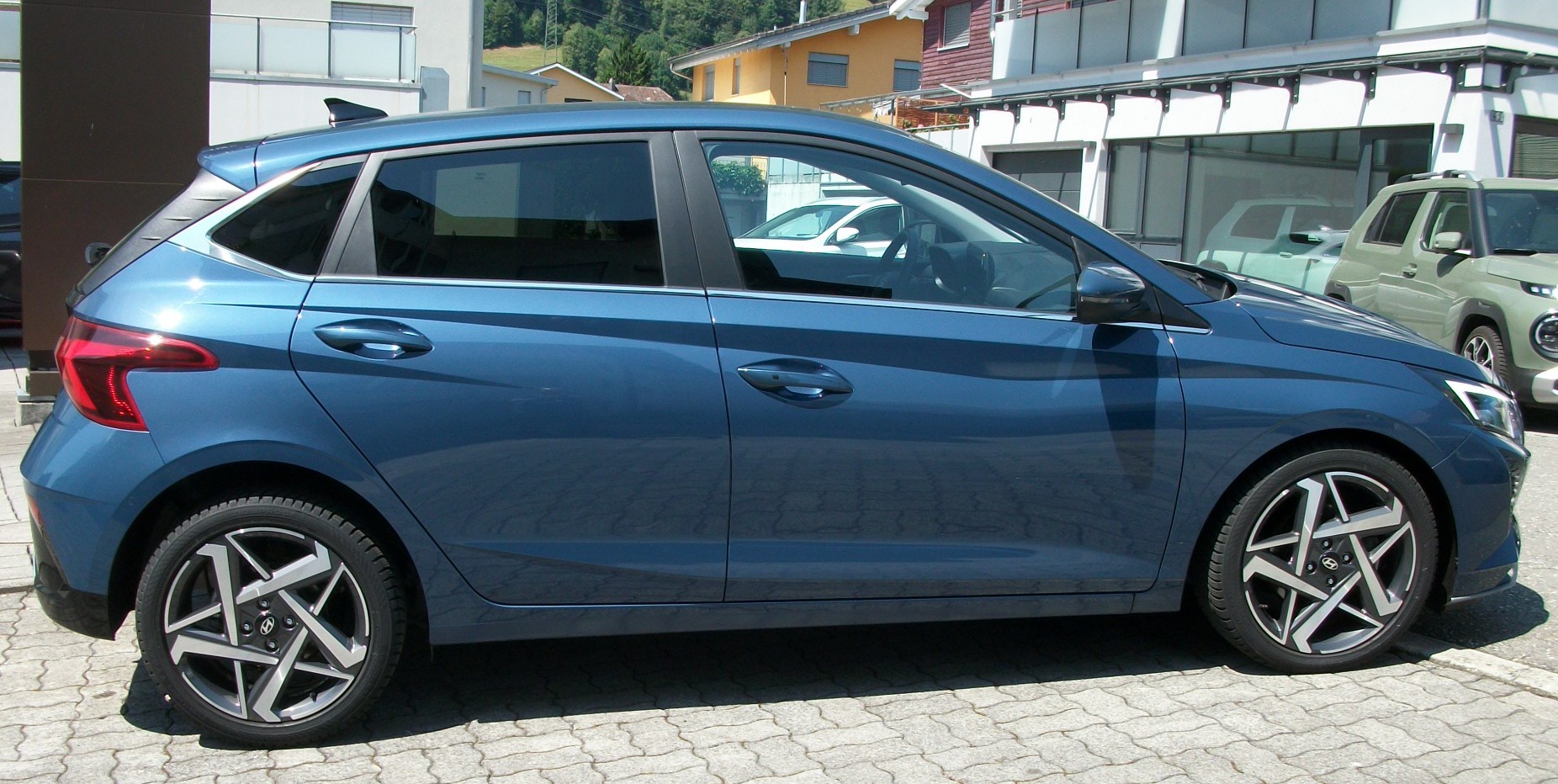 HYUNDAI i20 1.0 T-GDi Vertex DCT-showroom-element-2