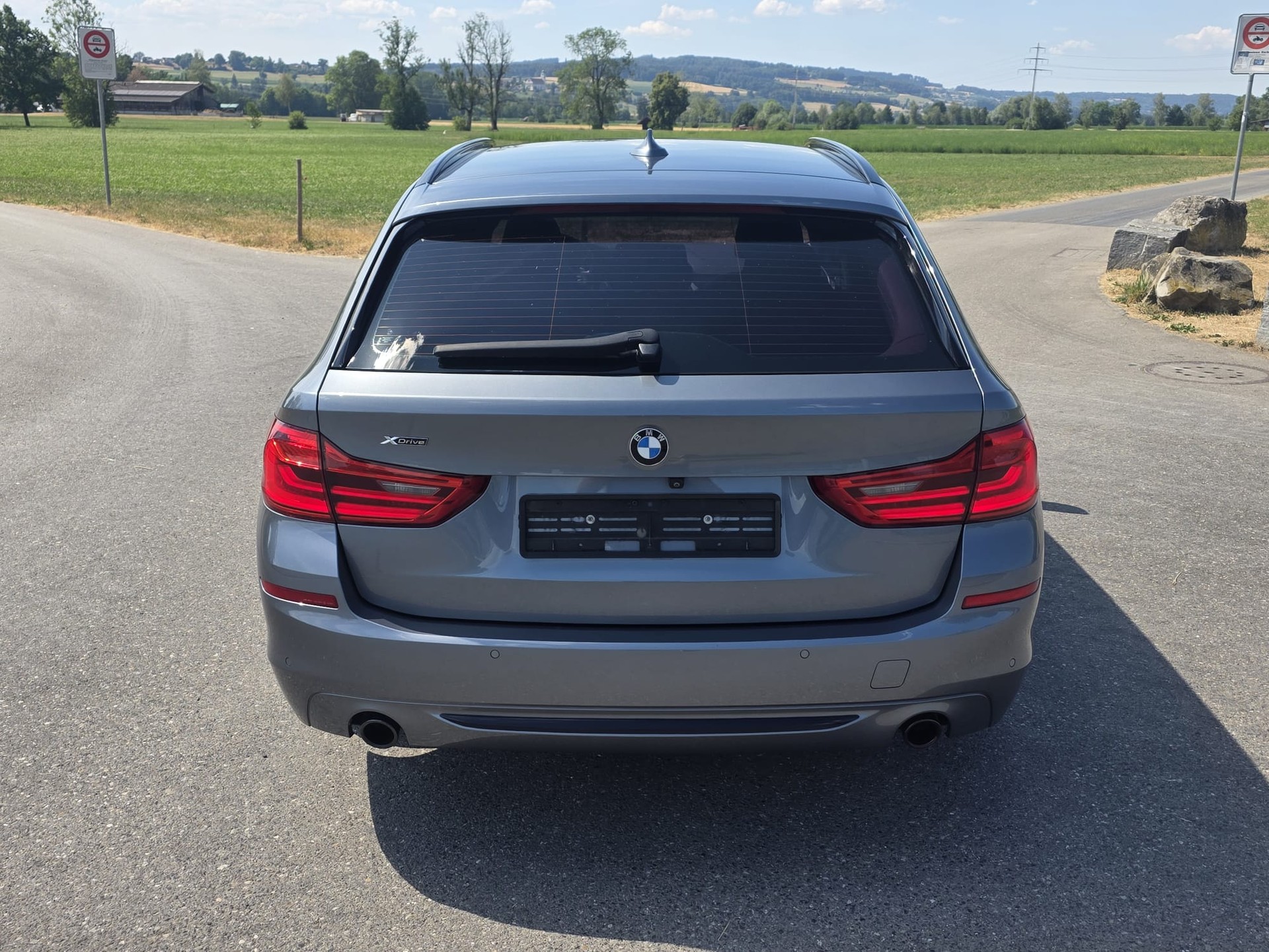 BMW 520d xDrive Touring Sport Line Steptronic-image-3