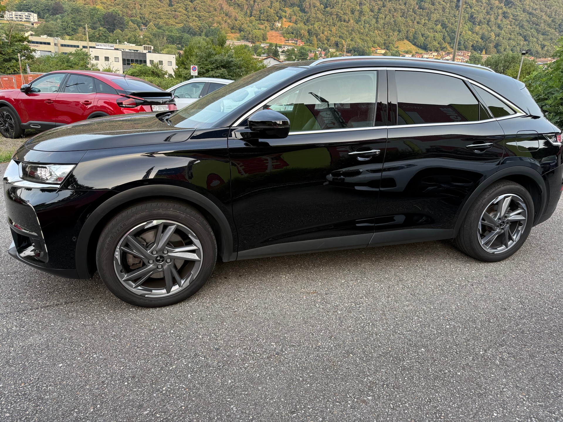 DS AUTOMOBILES DS 7 Crossback E-Tense 300 4x4 Rivoli-image-1