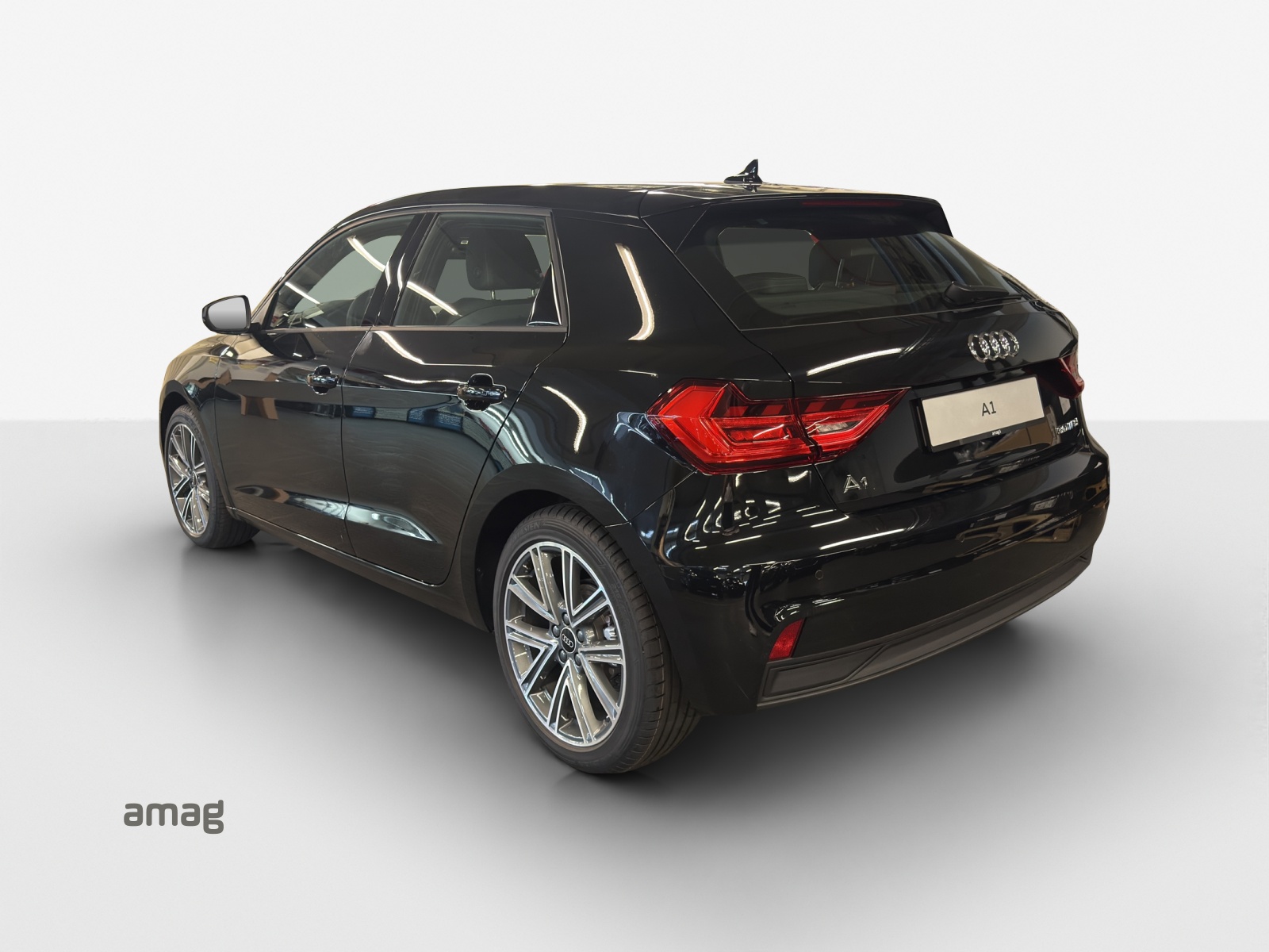 AUDI A1 Sportback 30 TFSI Attraction S-tronic-showroom-element-2