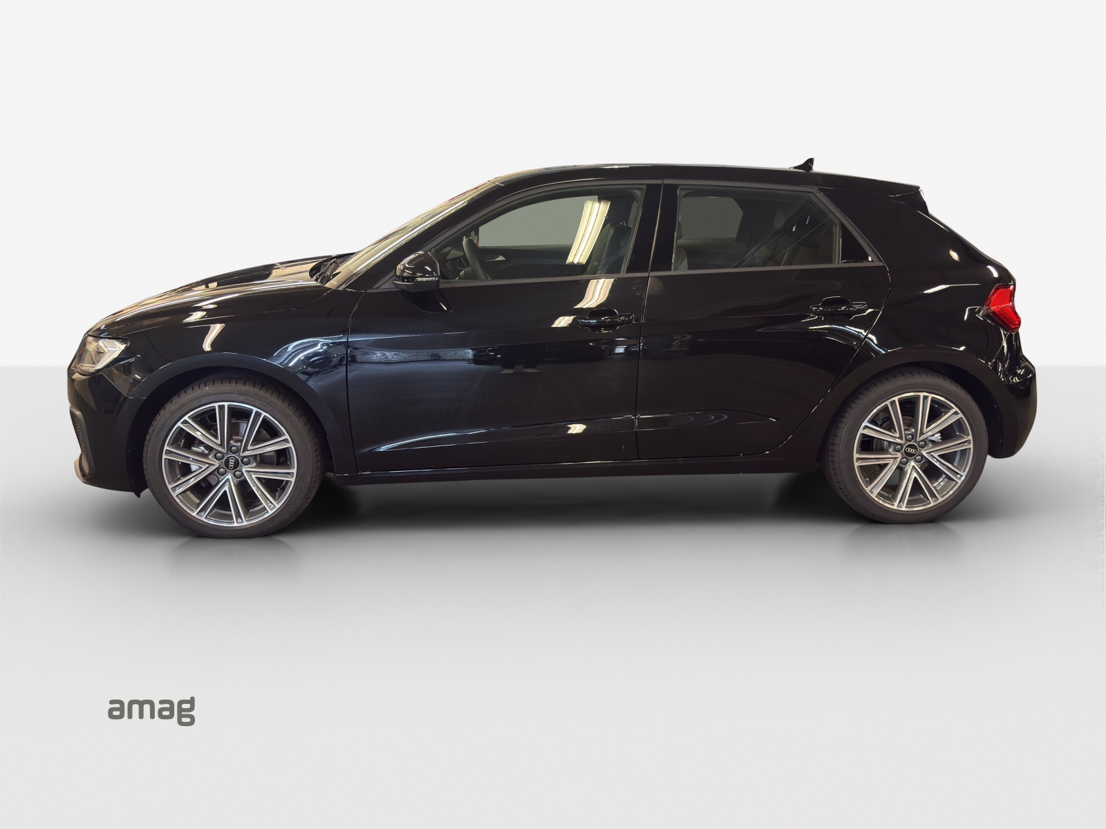 AUDI A1 Sportback 30 TFSI Attraction S-tronic-showroom-element-1
