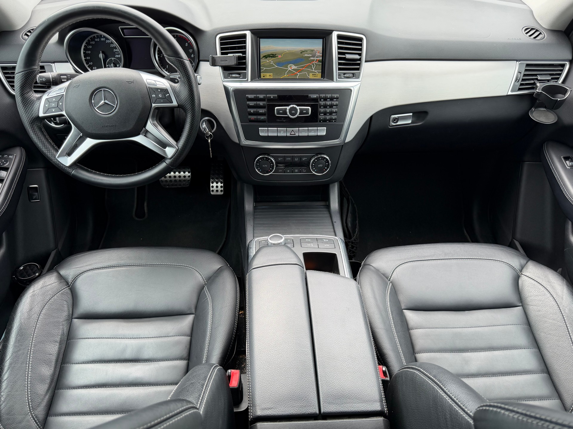 MERCEDES-BENZ ML 350 BlueTEC 4Matic 7G-Tronic-image-10