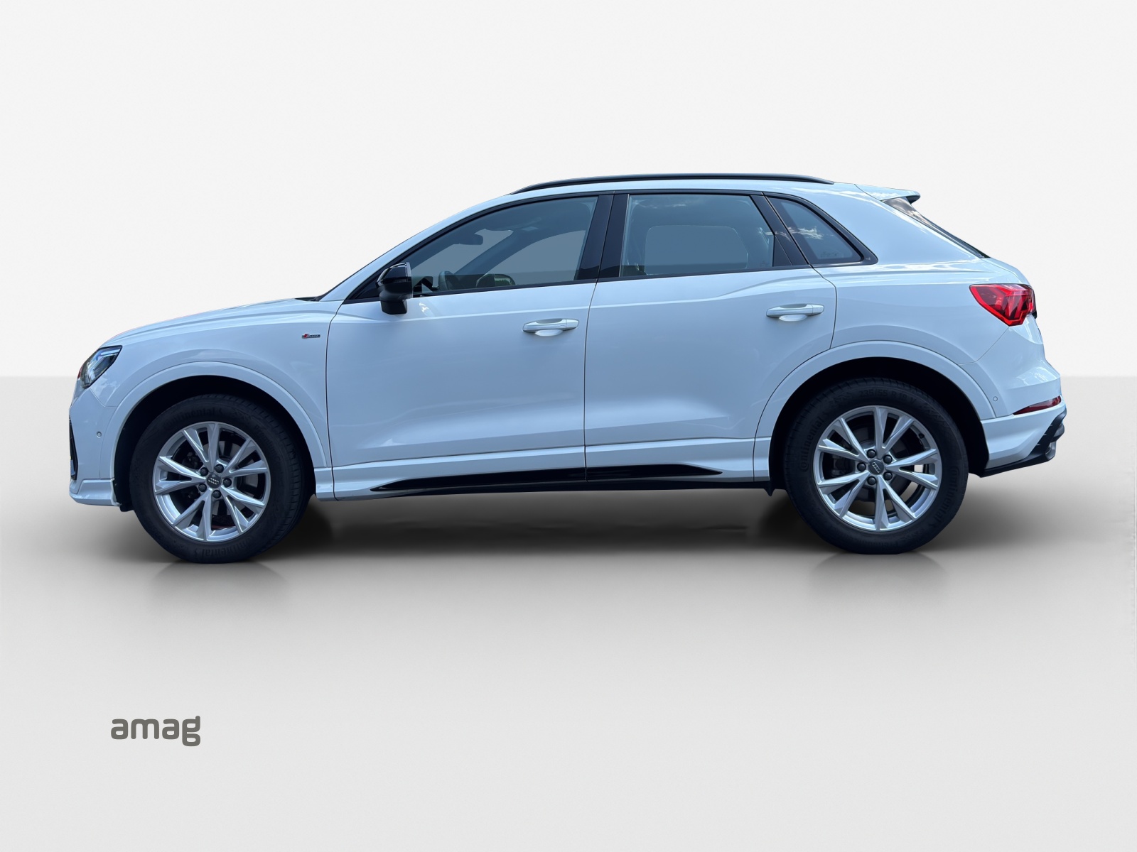 AUDI Q3 35 TDI S line quattro S-tronic-showroom-element-1