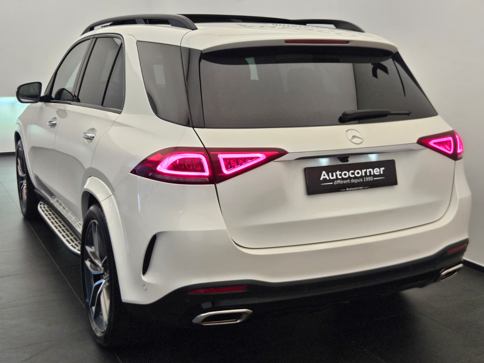 MERCEDES-BENZ GLE 580 4Matic AMG Line 9G-Tronic-image-8