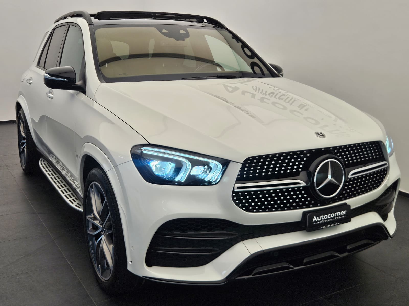MERCEDES-BENZ GLE 580 4Matic AMG Line 9G-Tronic-image-4