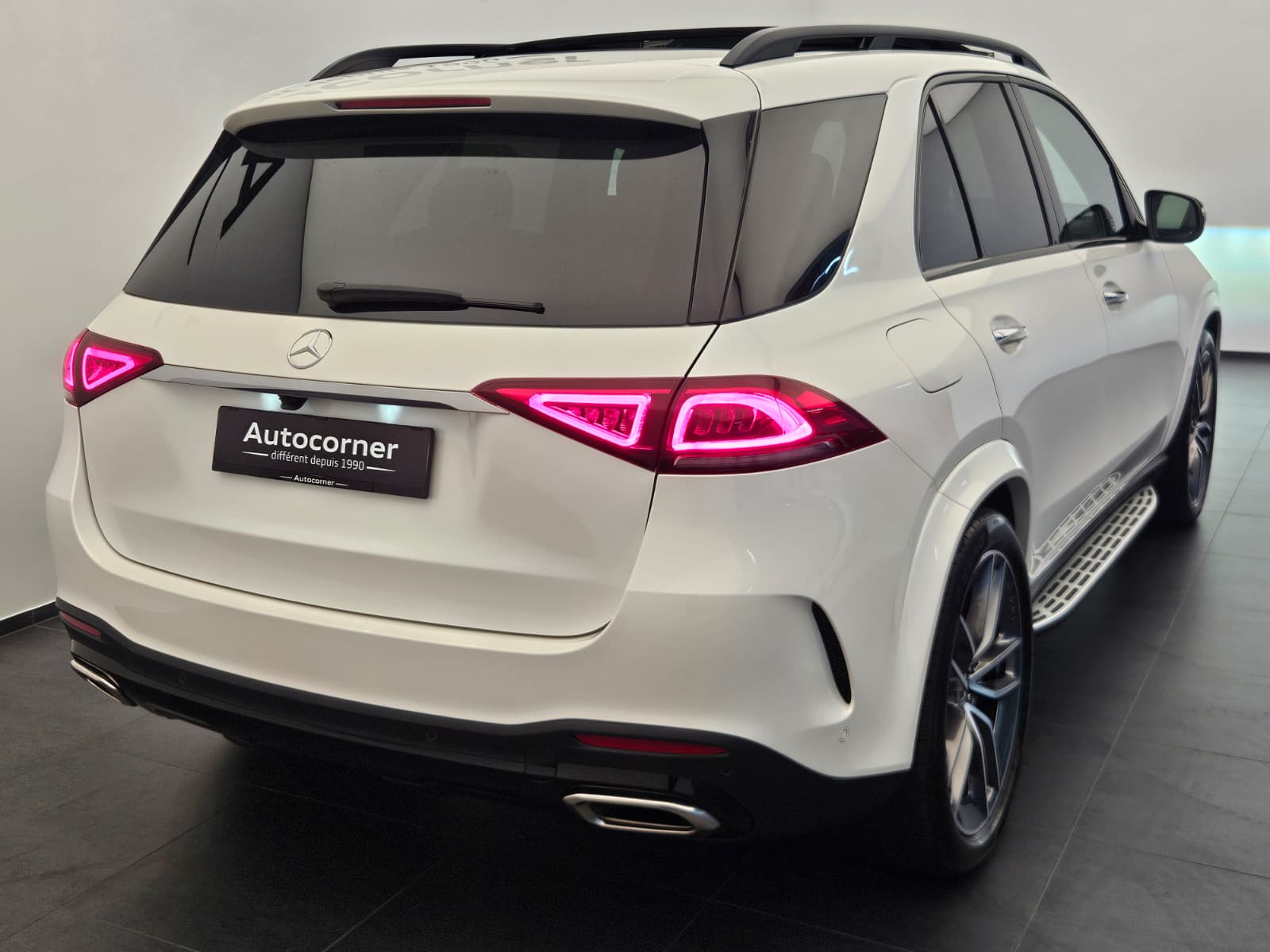 MERCEDES-BENZ GLE 580 4Matic AMG Line 9G-Tronic-image-6