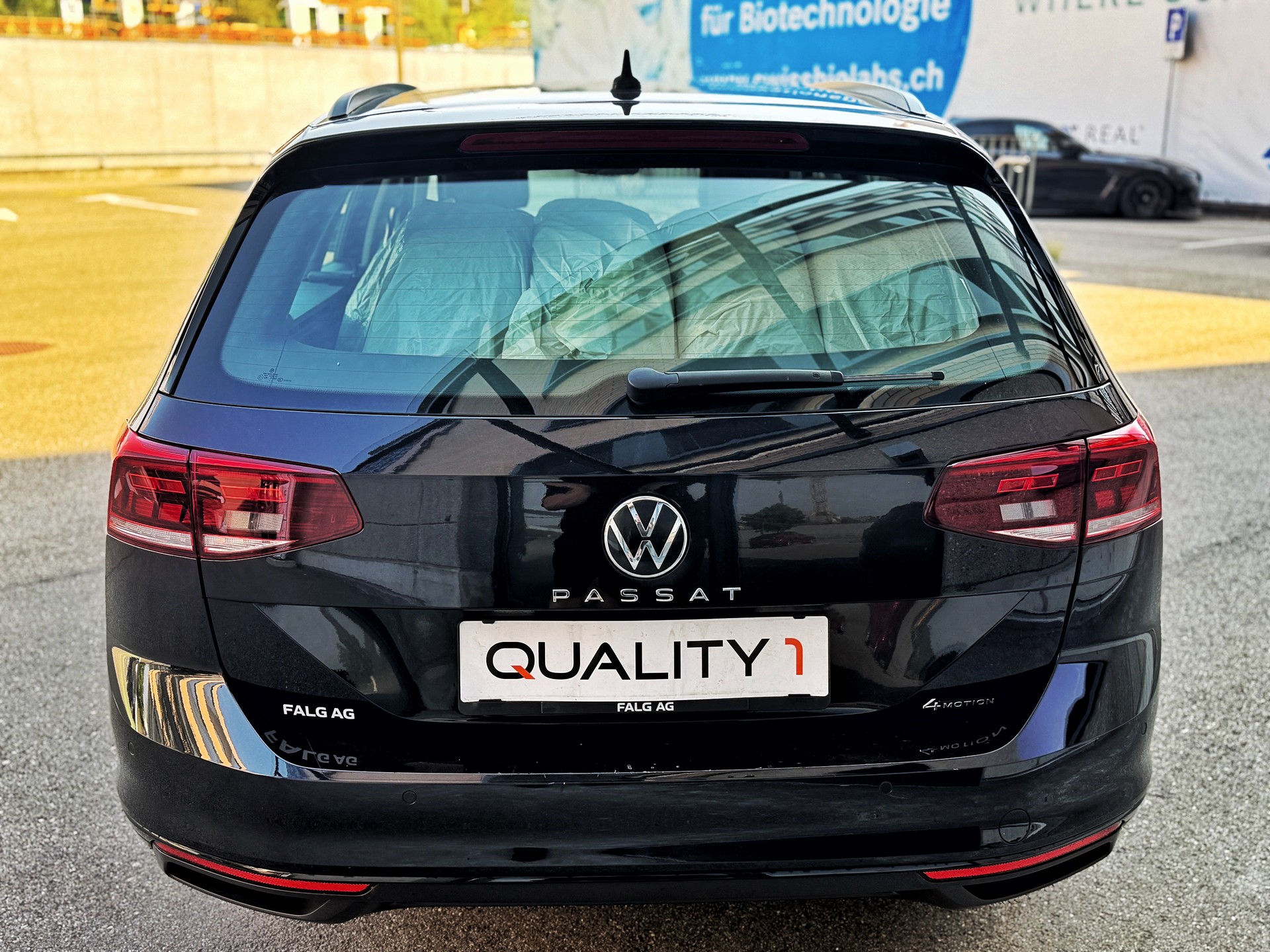 VW Passat 2.0 TDI BMT Business 4Motion DSG-image-5