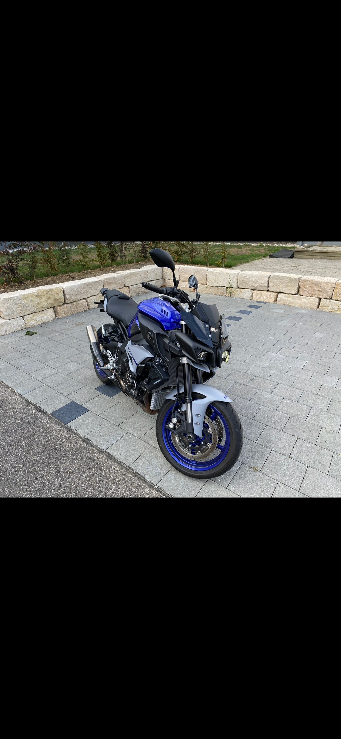 YAMAHA MT-10 ABS-image-3