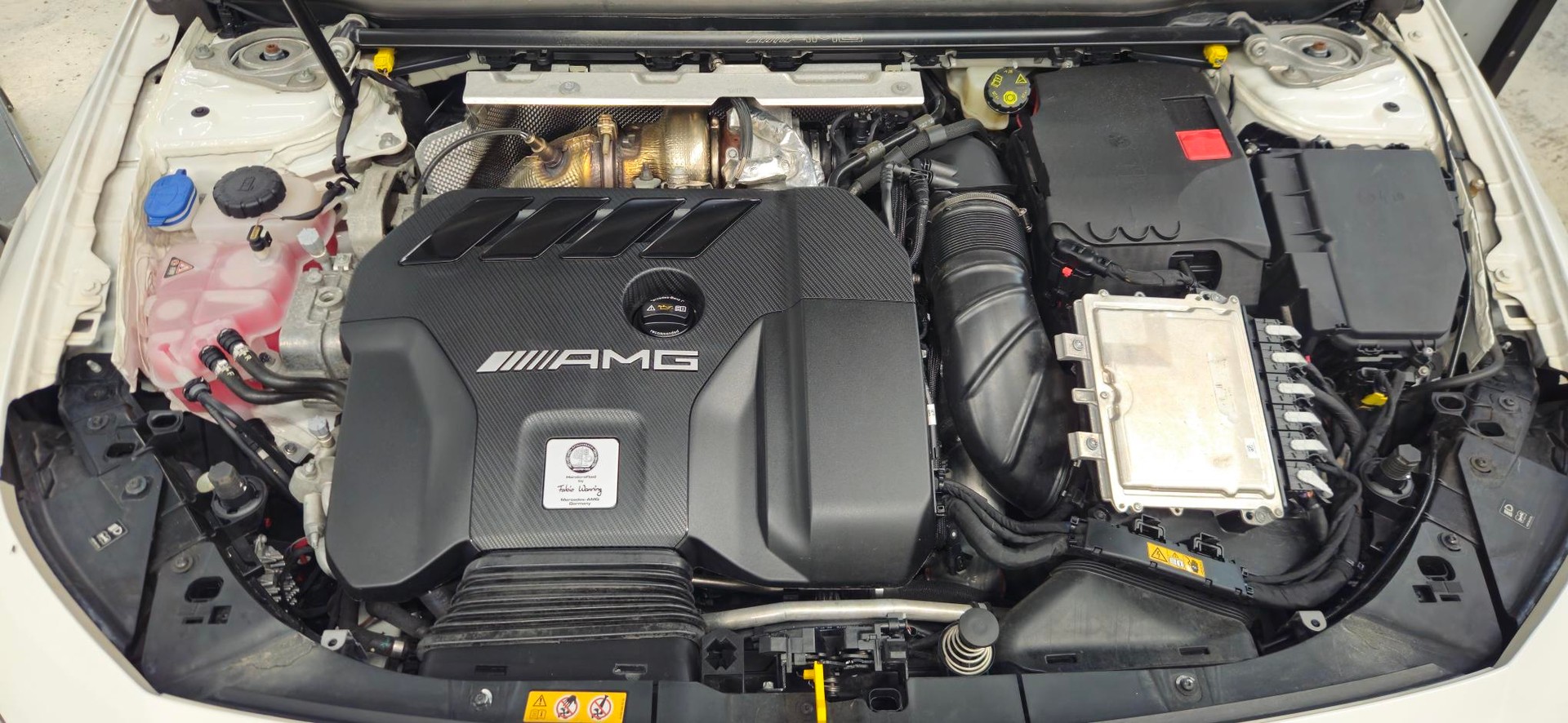MERCEDES-BENZ CLA Shooting Brake 45 S AMG 4Matic+ 8G-DCT-image-13