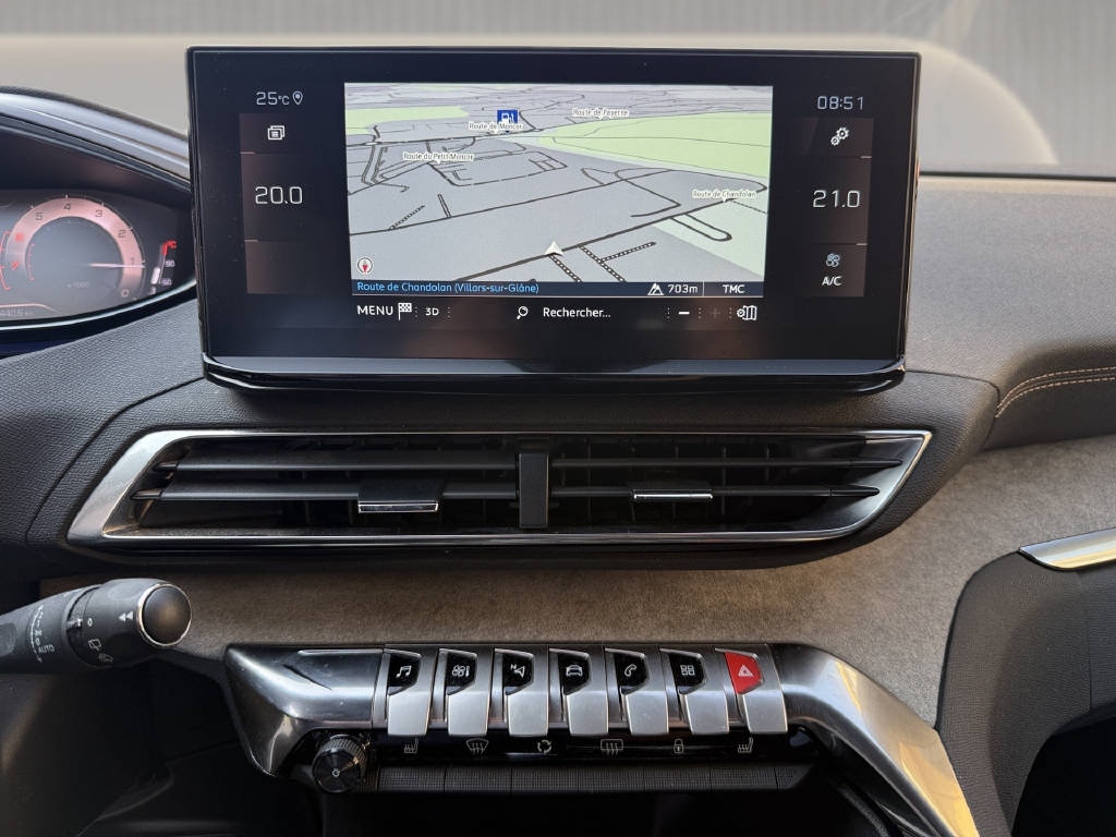 PEUGEOT 3008 1.2 130ch EAT8 GT Pack-image-9
