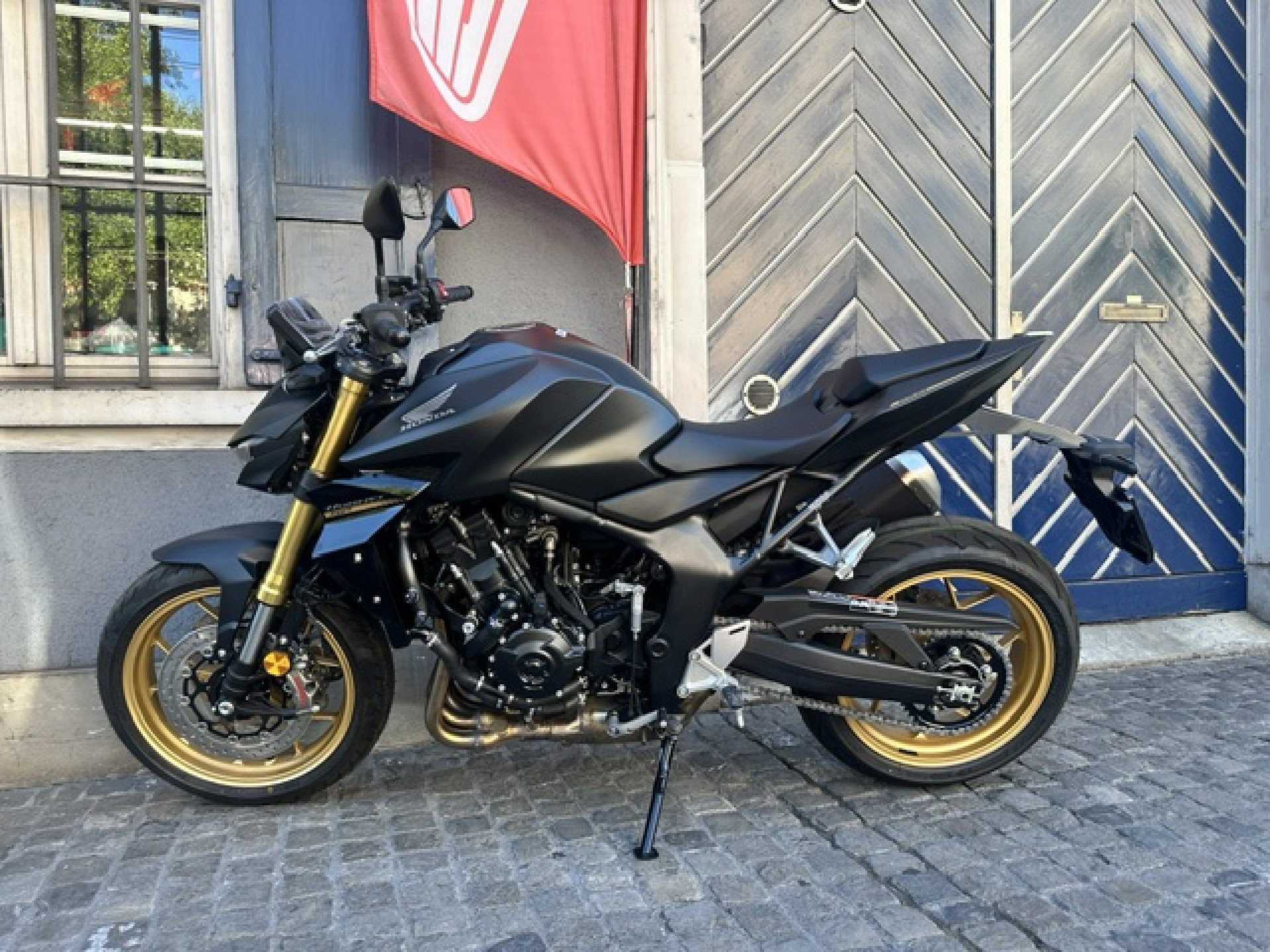 HONDA CB 1000 Hornet SP Summer Sale-image-1