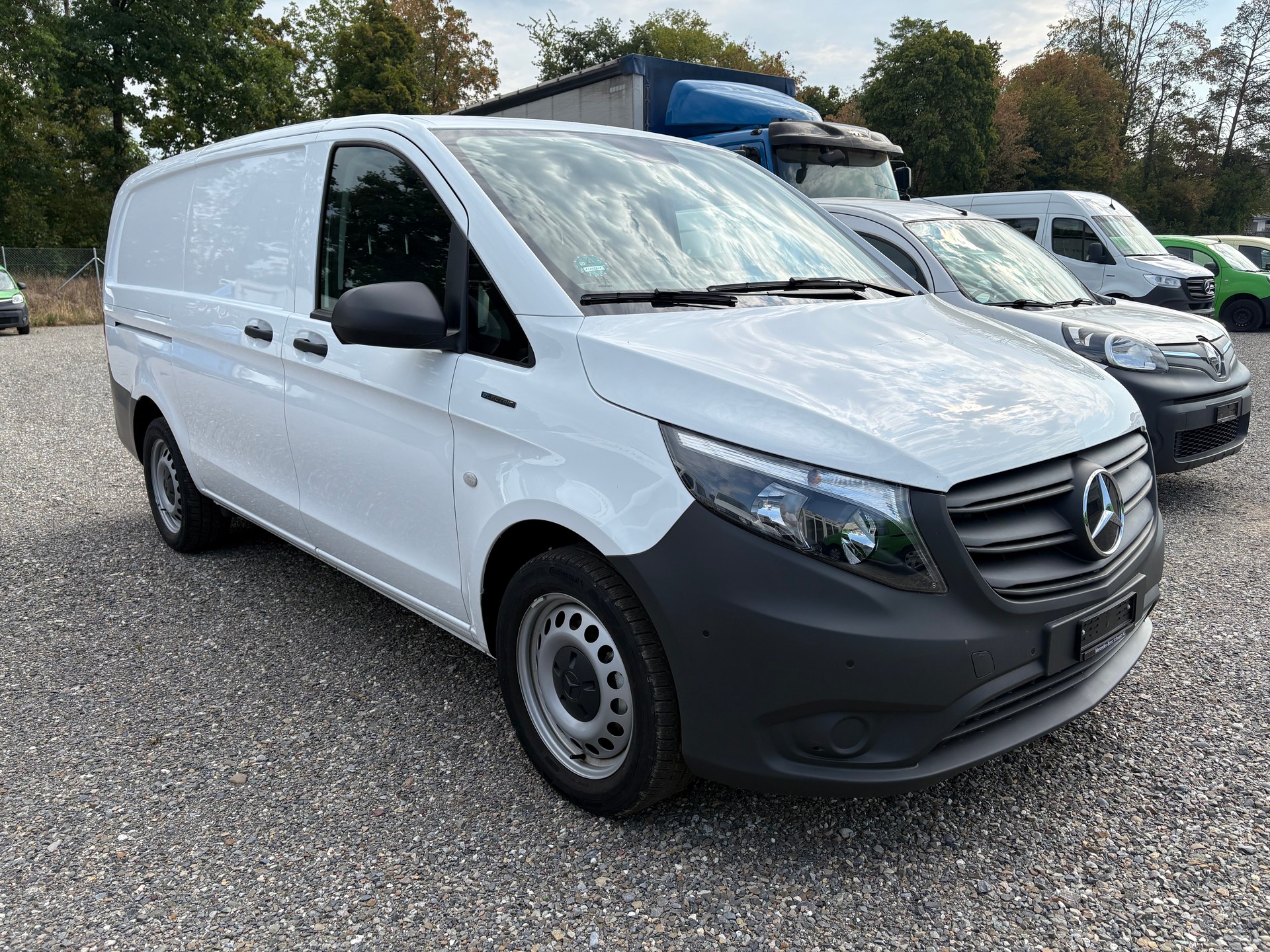 MERCEDES-BENZ eVito 112 Lang