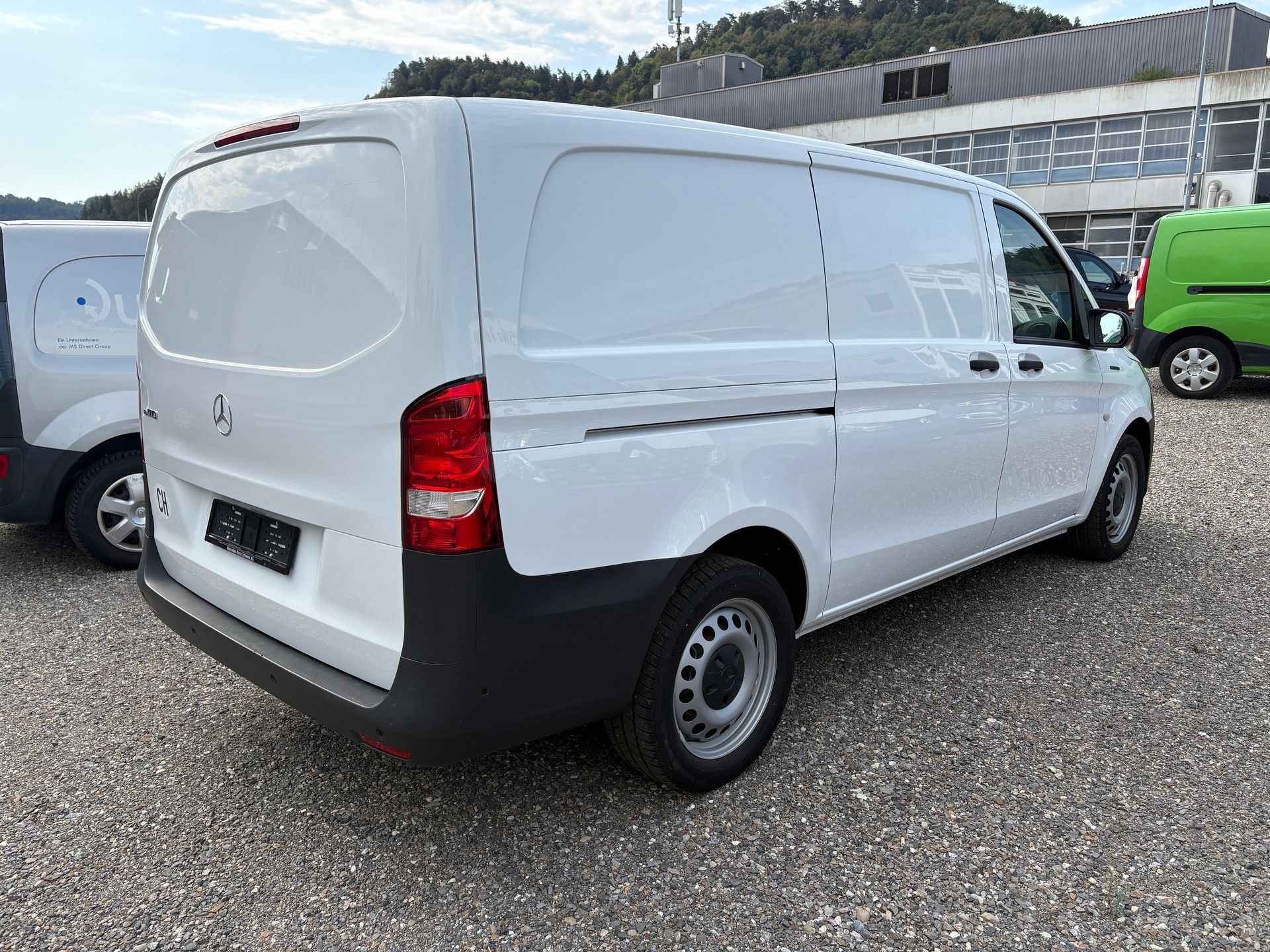 MERCEDES-BENZ eVito 112 Lang-image-3