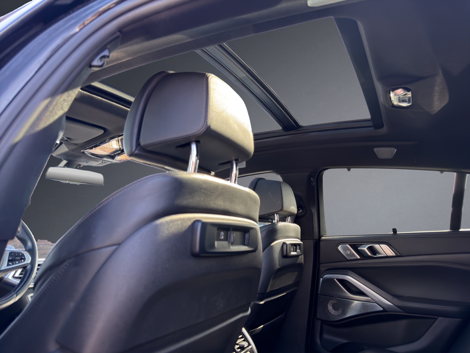 BMW X6 xDrive 48V 40d Steptronic M Sport-image-21