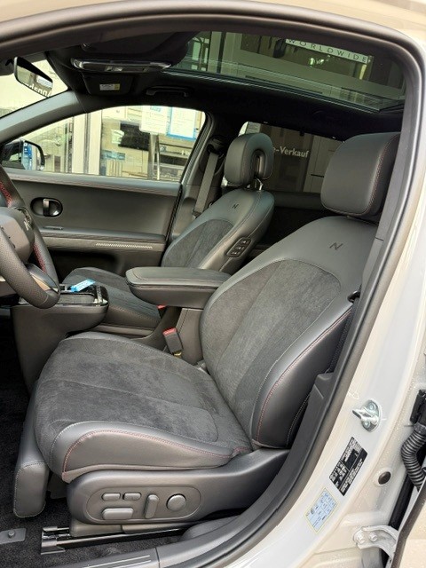 HYUNDAI Ioniq 5 84 kWh N-Line 4WD-image-9