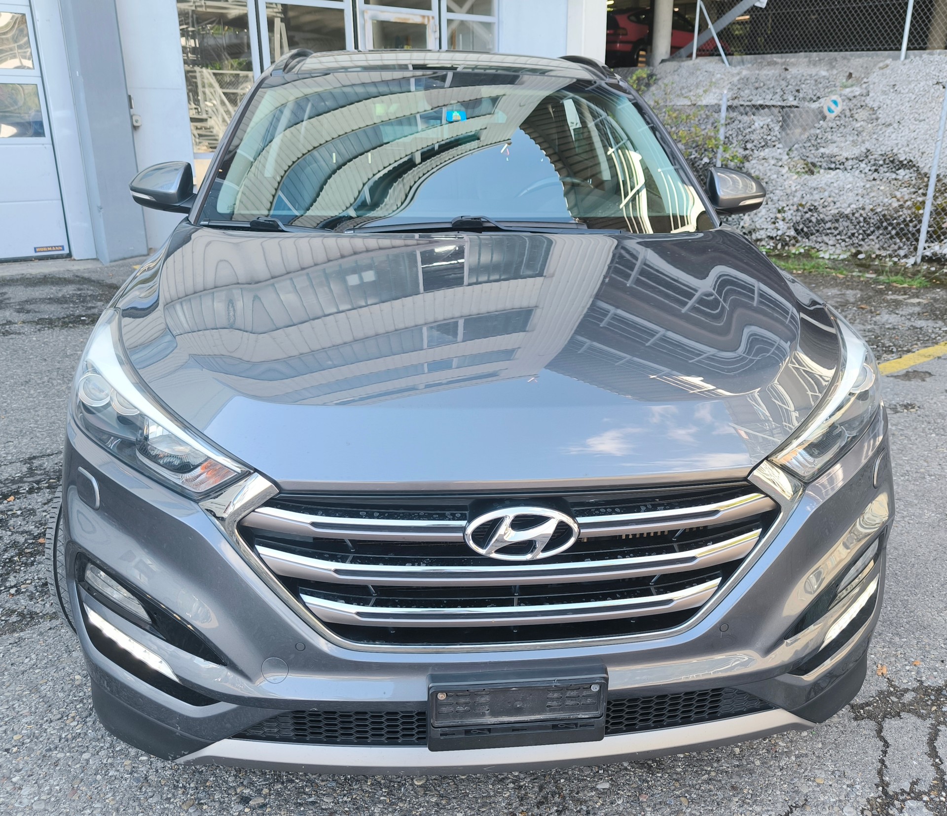 HYUNDAI Tucson 2.0 CRDI Launch Edition 4WD Automatic