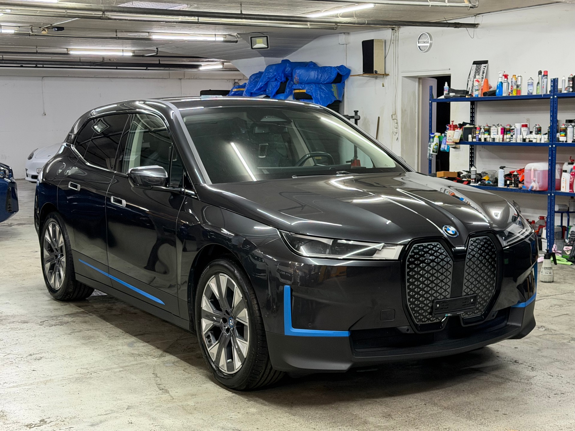 BMW iX xDrive40