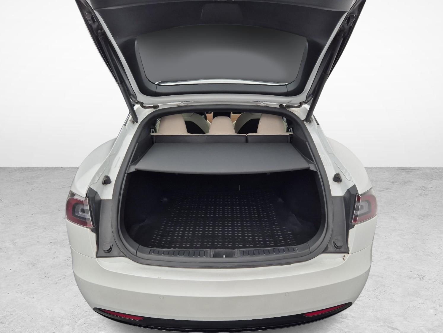 TESLA Model S Performance mit 814PS-image-15